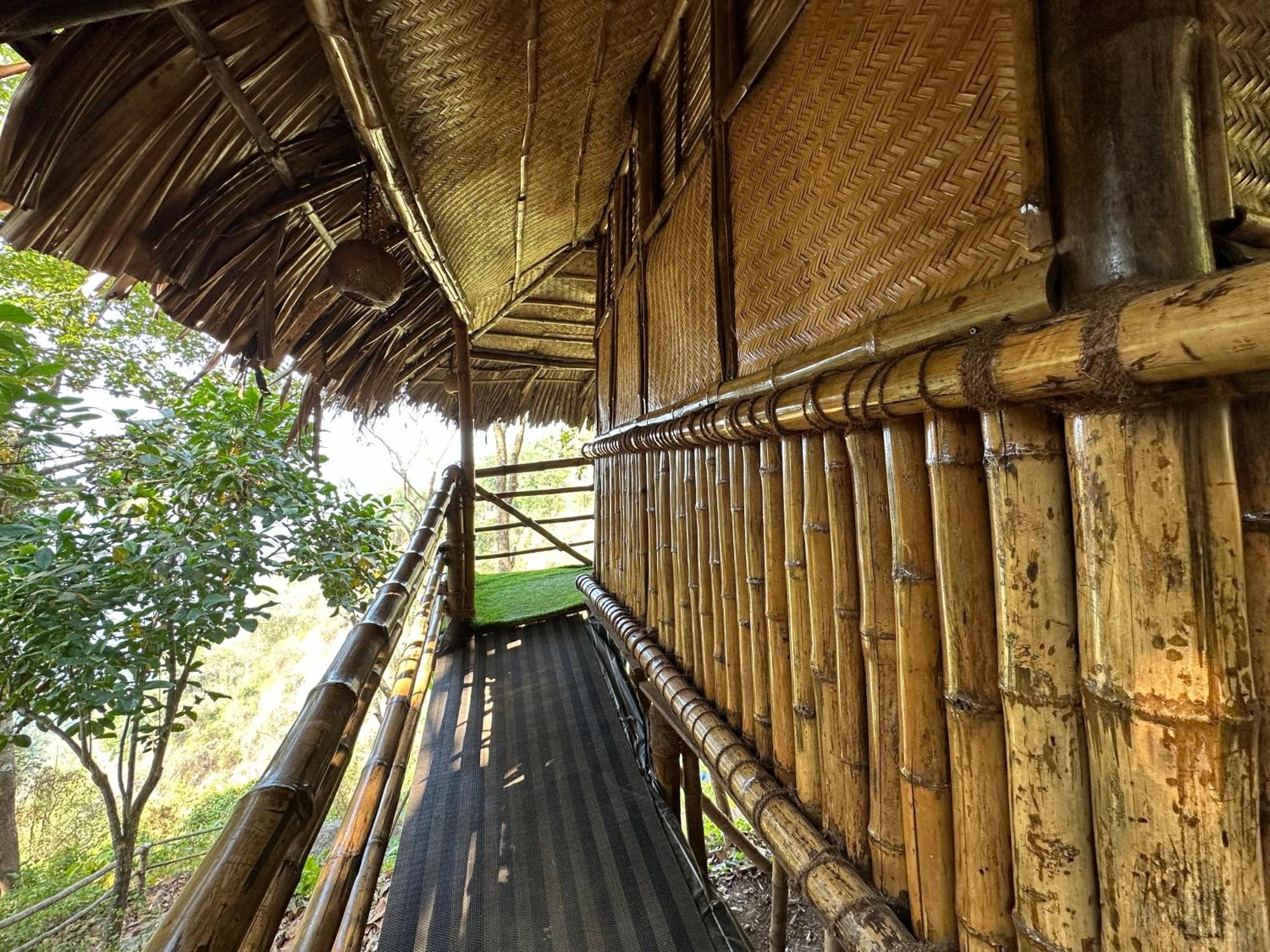 Sunset Valley Kerala Pool Resort - Serene Natural Forest Cottage Stay In Idukki With Sunrise & Sunset Panoramas, Natural Streams & Tranquil Summer Evenings Pīrmed Buitenkant foto
